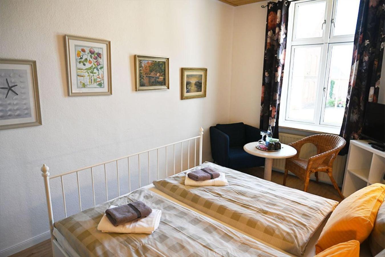 Nordfriesisches Haus Hotel Tönning Kültér fotó